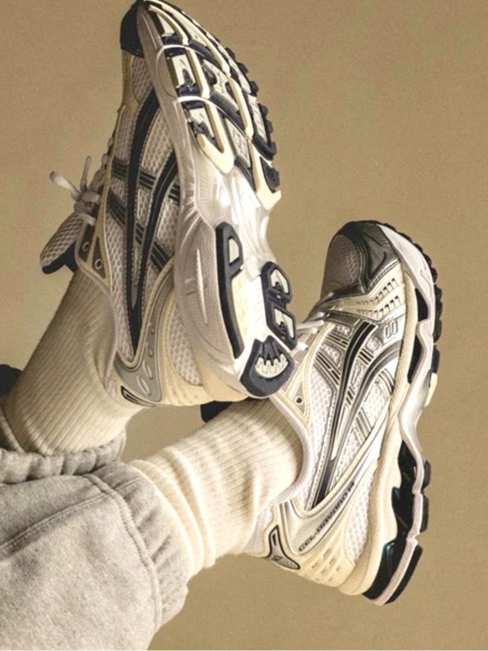 ASICS Gel-Kayano 14 Women's Athletic Running Shoes - Picture 11 of 13